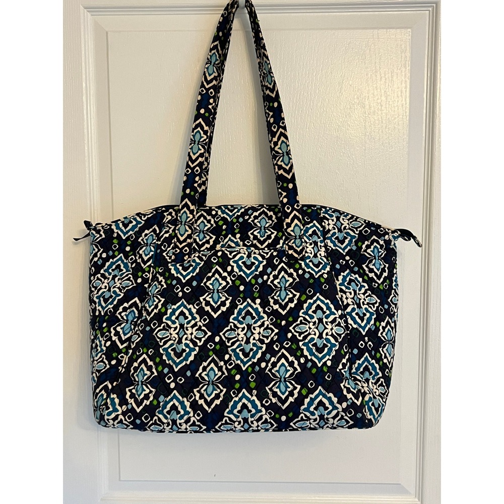 Vera Bradley Ink Blue Navy Tote Bag Zipper Top 6 Interior Pockets Quilted Cotton